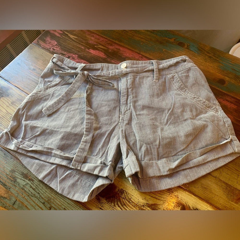 STRIPES SHORTS (14)